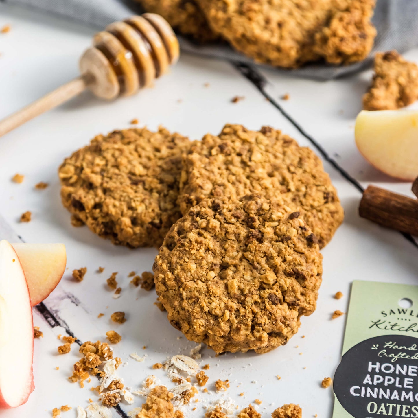 Honey, Apple & Cinnamon Oaties