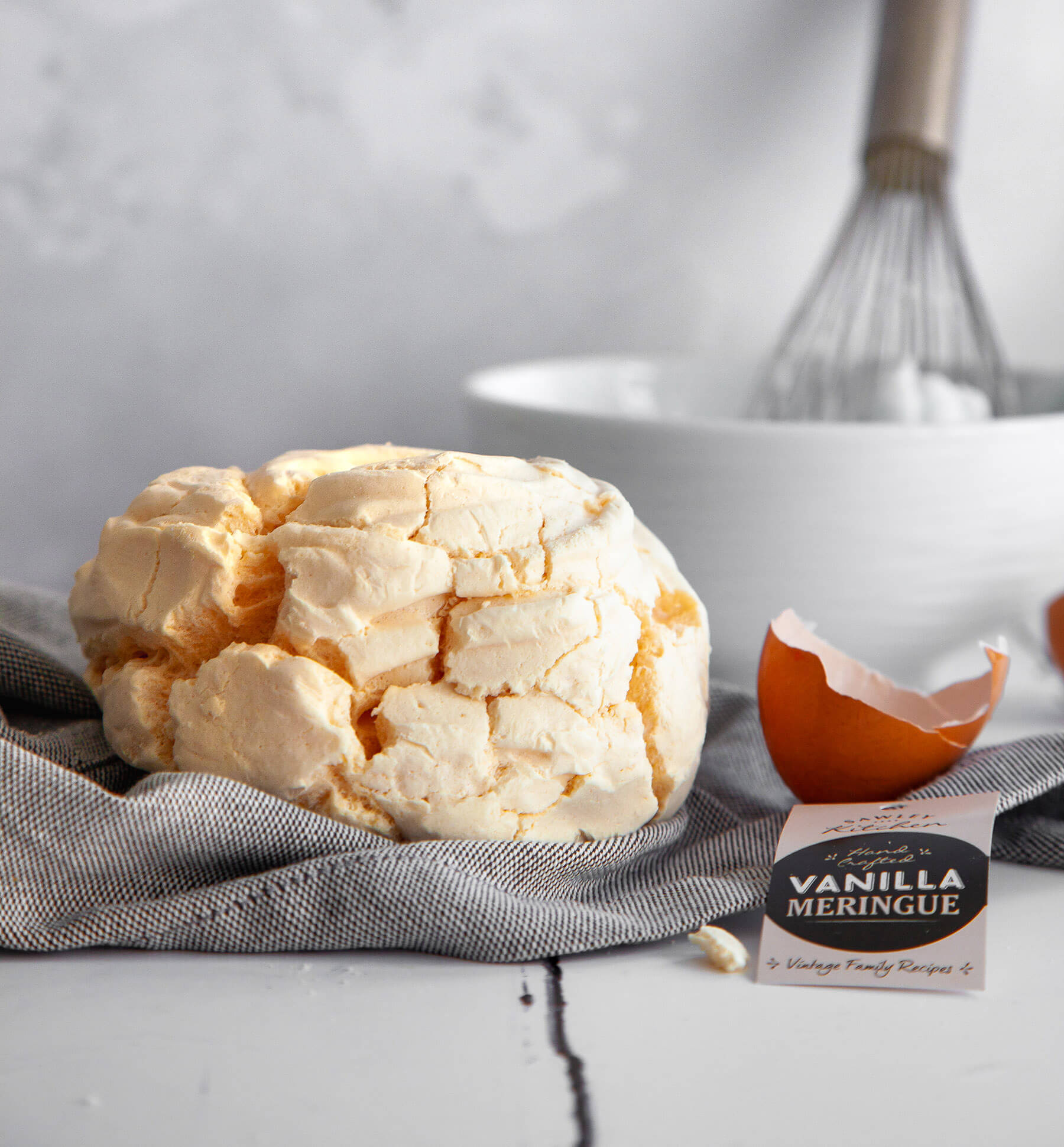 Vanilla Meringue image 2